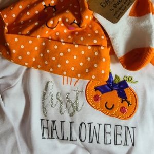 My first Halloween outfit 4 piece set